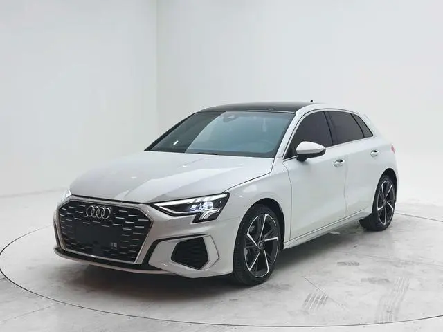 Audi A3 2022 Sportback 35 TFSI stylish and sporty