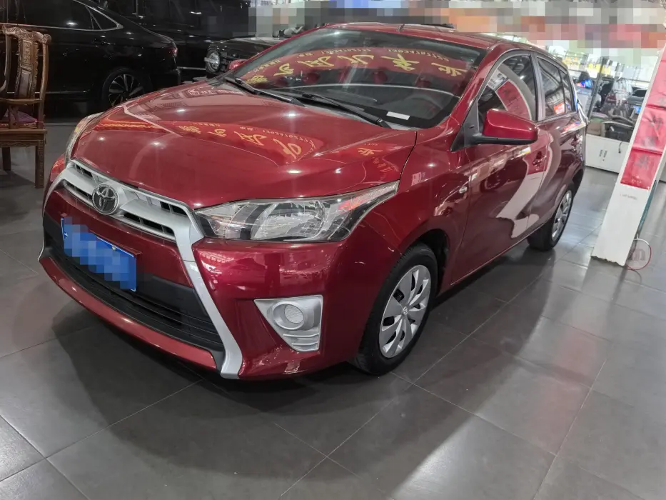 YARIS L 2014 1.3E automatic charm version