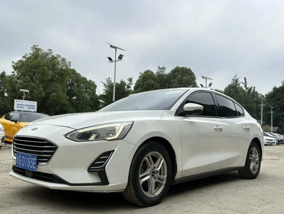 Focus 2019 Sedan 1.5L Automatic Front Jump Type National V