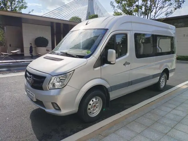 Tuano 2022 Tongtu multifunctional 2.0T manual extended axle center top rear single tire 5/6/7/9 seats