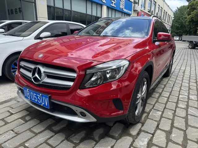 Mercedes-BenzGLA 2016 GLA 200 Dynamic