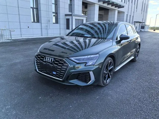 Audi A3 2023 Sportback 35 TFSI stylish and sporty