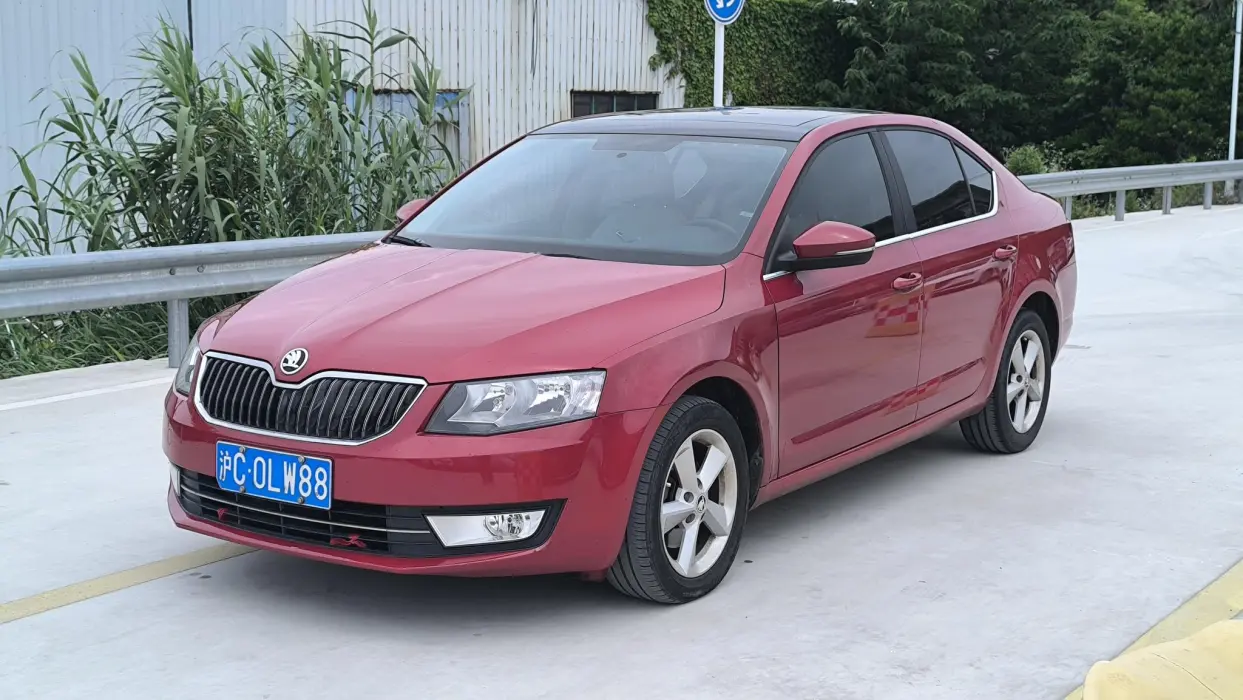 Octavia 2015 1.6L automatic Yijun version