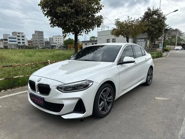 BMW 1 Series 2023 120i M Sports Edition