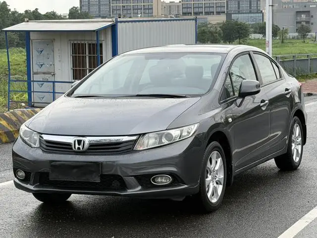 Civic 2012 1.8L automatic comfort version