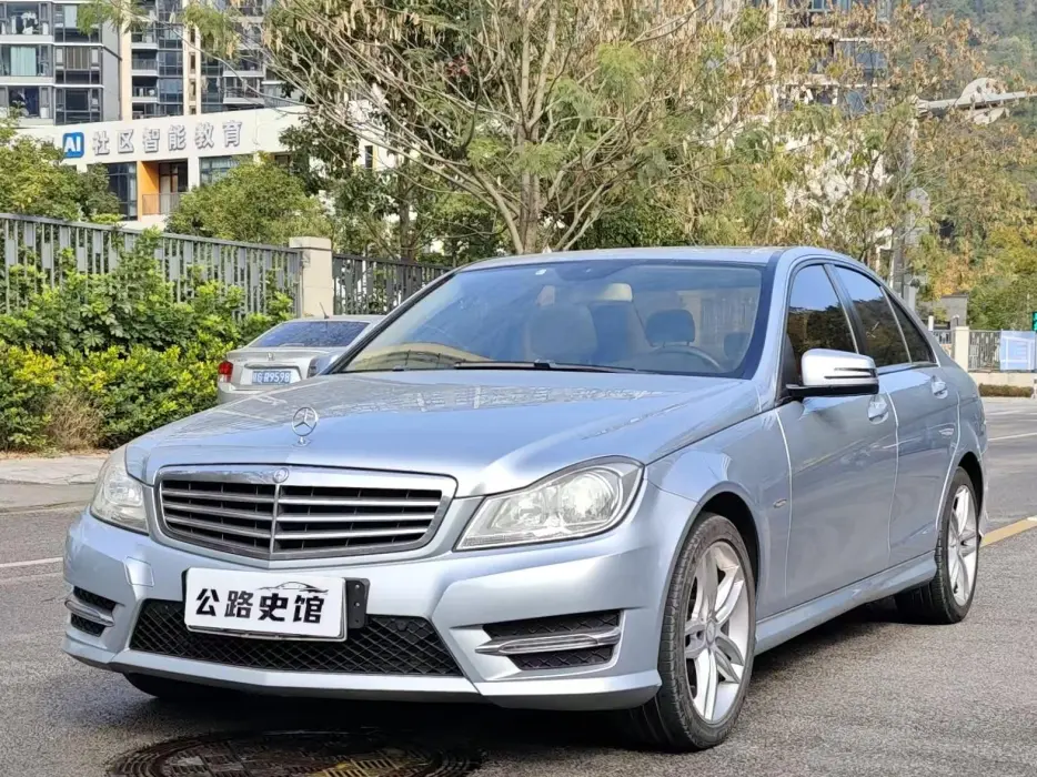 Mercedes-Benz C-Class 2013 C 180 CGI Classic