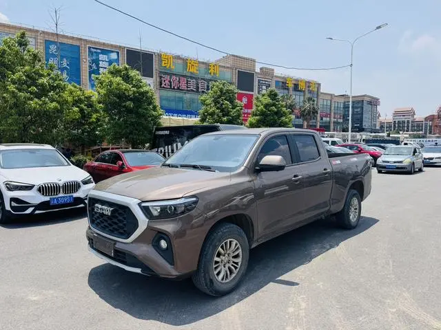 Calorie F7 2023 2.0L manual long axis executive version