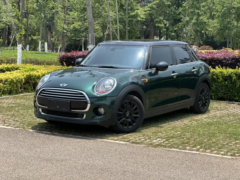 MINI 2016 1.5T COOPER five-door version
