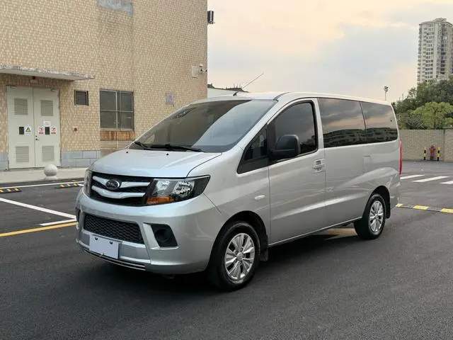 Ruifeng M3 2022 1.8L standard model