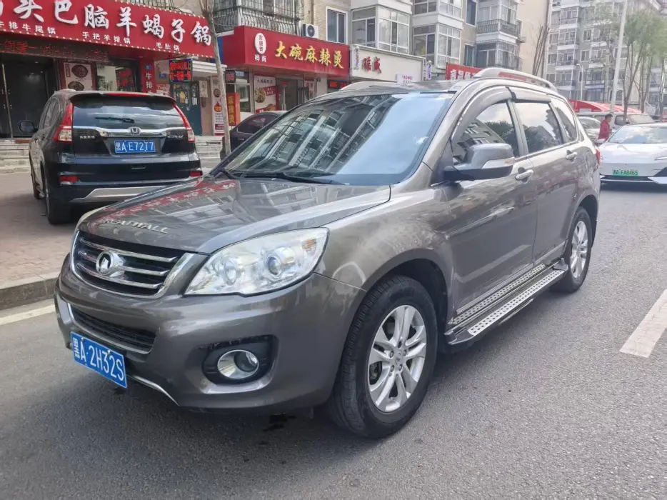 Haval H6 2011 2.0L manual two-wheel drive urban model