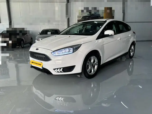 Focus 2018 Classic Edition Hatchback 1.6L Automatic Comfort Smart Travel Edition