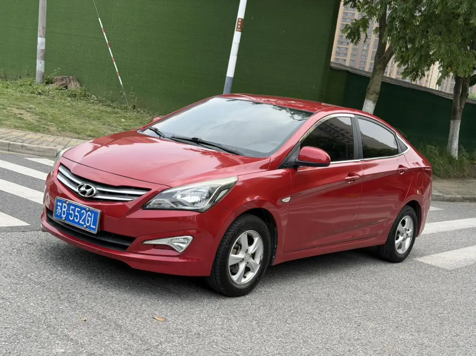 Reina 2014 1.4L automatic intelligent GLS