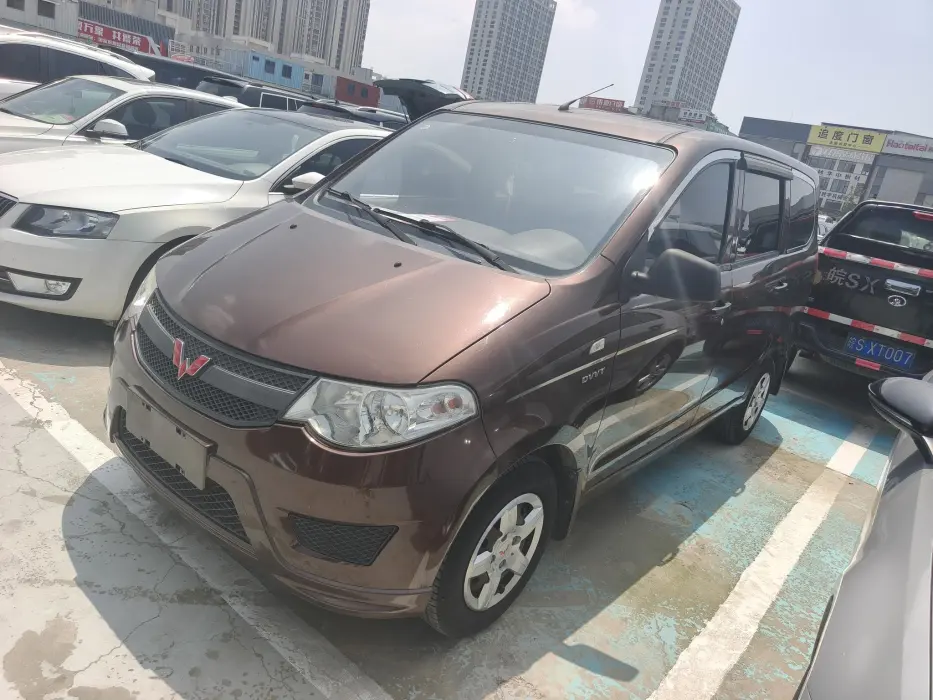 Wuling Hongguang 2016 1.5L facelift S comfort model