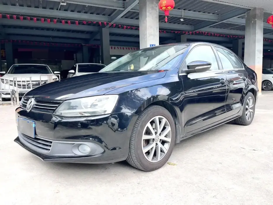 Sagitar 2012 1.6L automatic comfort model