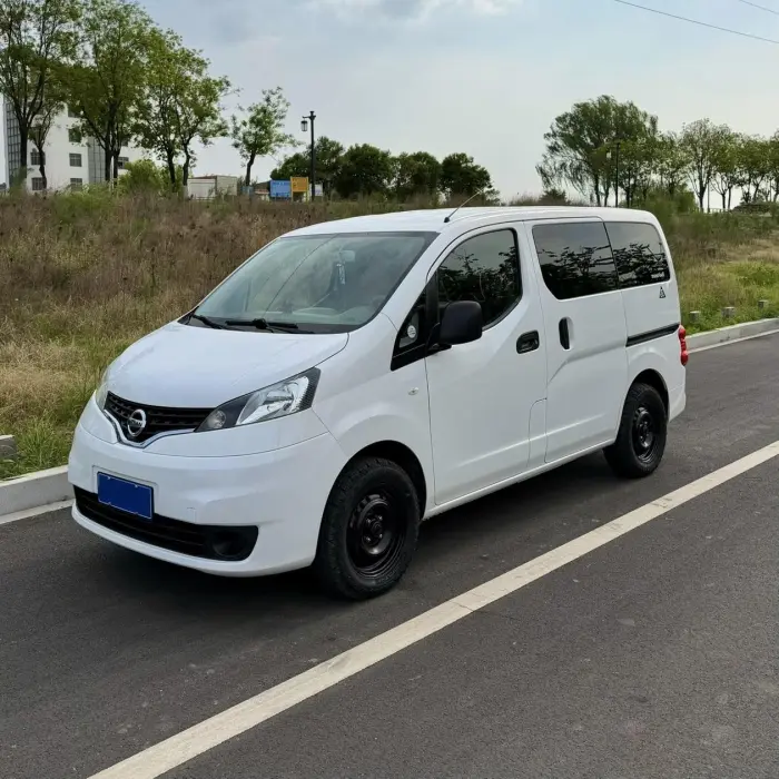 Nissan NV200 2016 facelift 1.6L manual luxury model