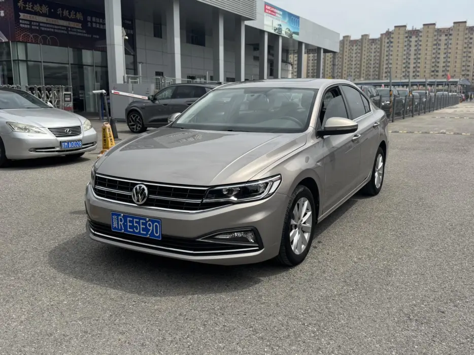 Bora 2020 1.5L manual comfort model