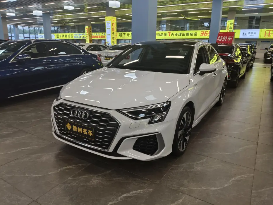 Audi A3 2024 A3L Limousine 35 TFSI Fashionable and Sporty