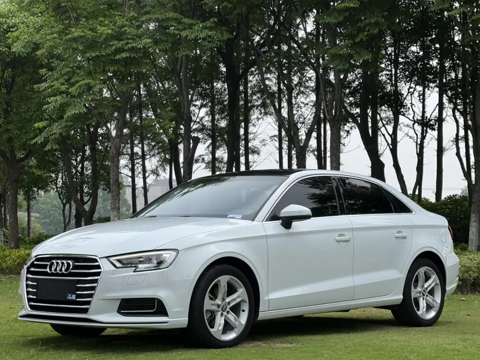 Audi A3 2020 Limousine 35 TFSI Enterprising National VI