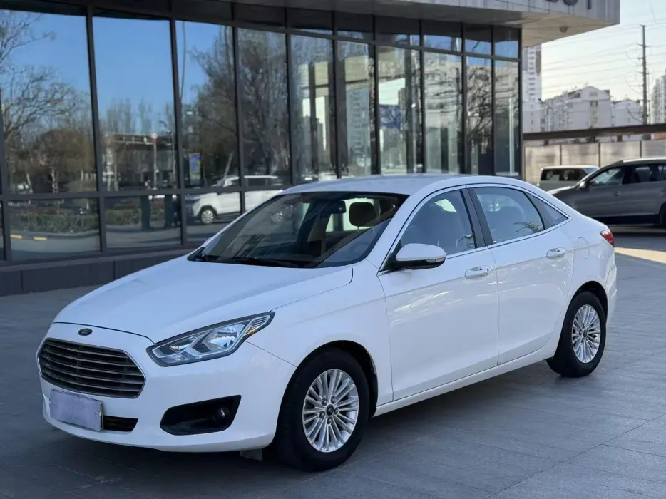 Forex 2015 1.5L manual comfort model