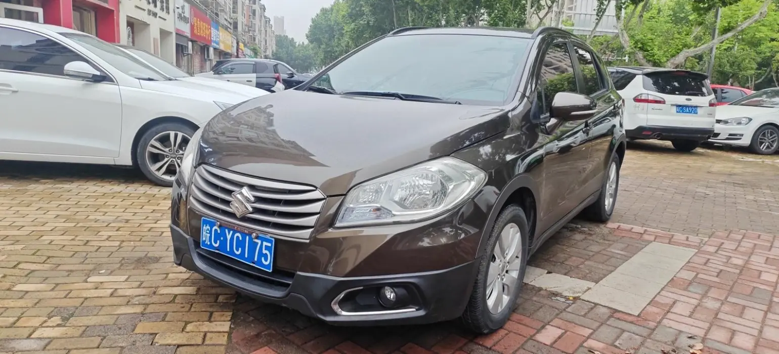 Fengyu 2014 1.6L CVT two-wheel drive aggressive model