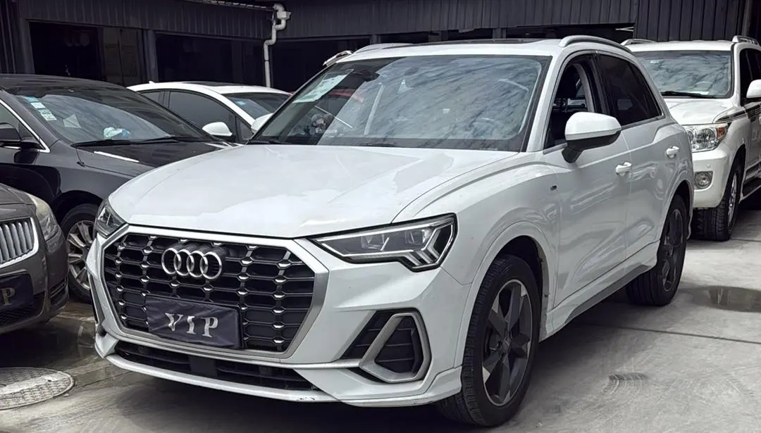 Audi Q3 2020 35 TFSI Fashionable and Dynamic