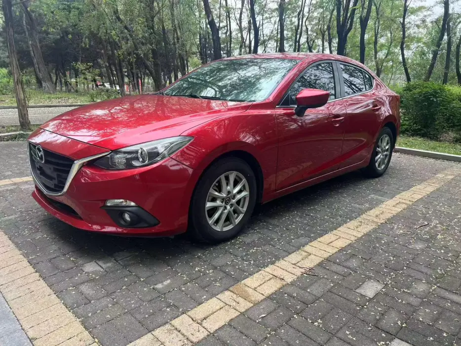 Mazda3 Angkesela 2016 sedan 1.5L automatic comfort type
