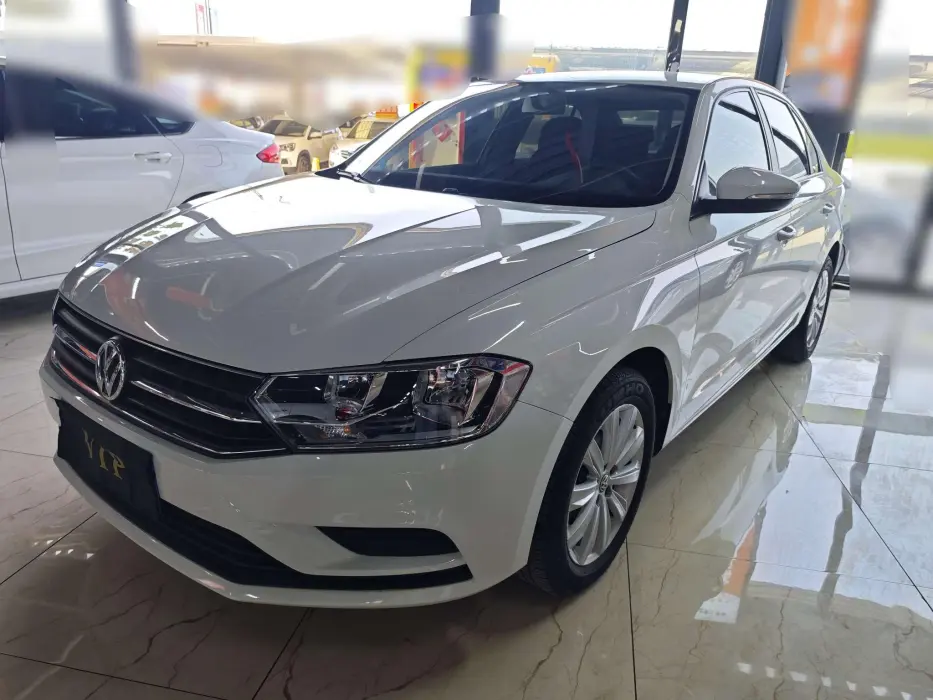 Bora 2019 Bora Legend 1.5L Automatic Fashion Type National VI