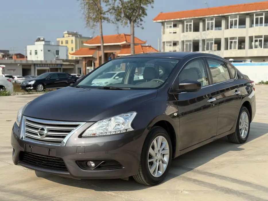 Sylphy 2012 1.6XL CVT Deluxe Edition