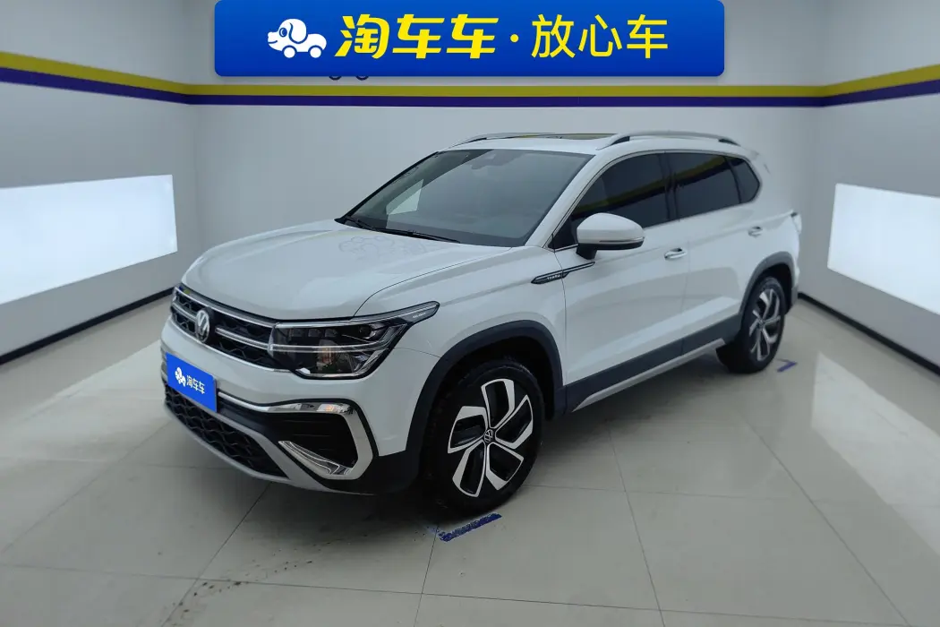 Tuyue 2023 300TSI two-wheel drive full moon version