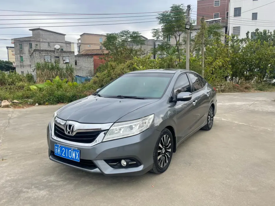 Lingpai 2013 1.8L automatic luxury version