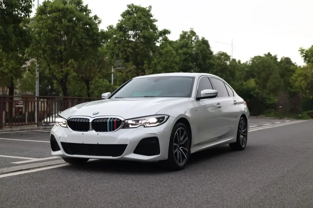 BMW 3 Series 2022 320Li M Sports Package