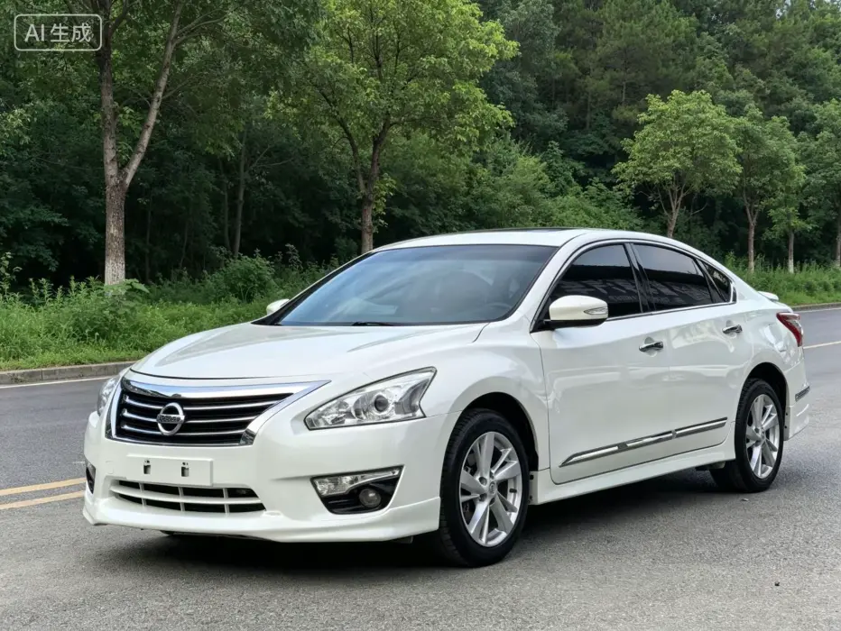 Teana 2015 2.0L XL-Sporty Champions League Sports Edition