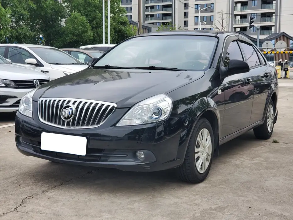 Excelle 2013 1.5L automatic classic