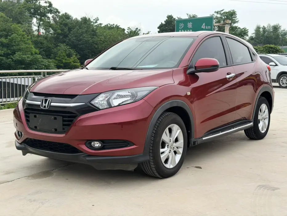 Binzhi 2015 1.5L CVT two-wheel drive comfort model
