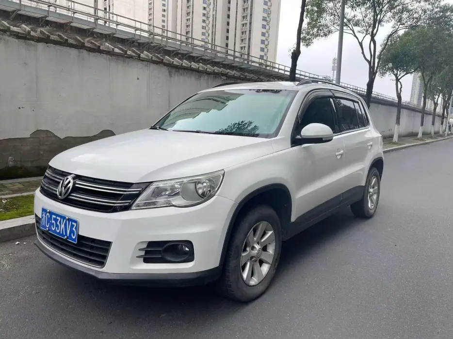 Tiguan 2010 1.8TSI automatic two-wheel drive urban version