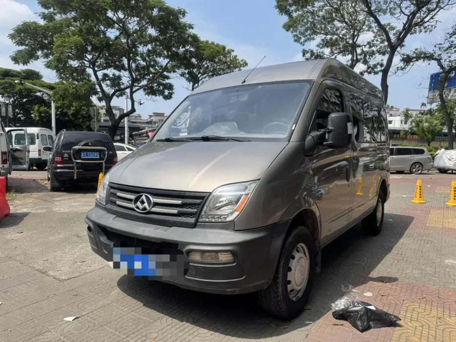 Xintu V80 2017 2.5T 5-speed manual Aoyuntong Guo IV short-axle mid-top 5/6/10 seats