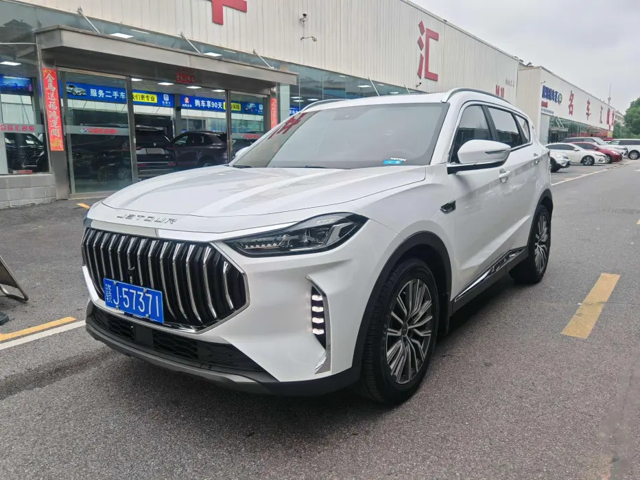 Jietu X70 PLUS 2024 Champion Edition 1.5T DCT Champion PRO 7 seats