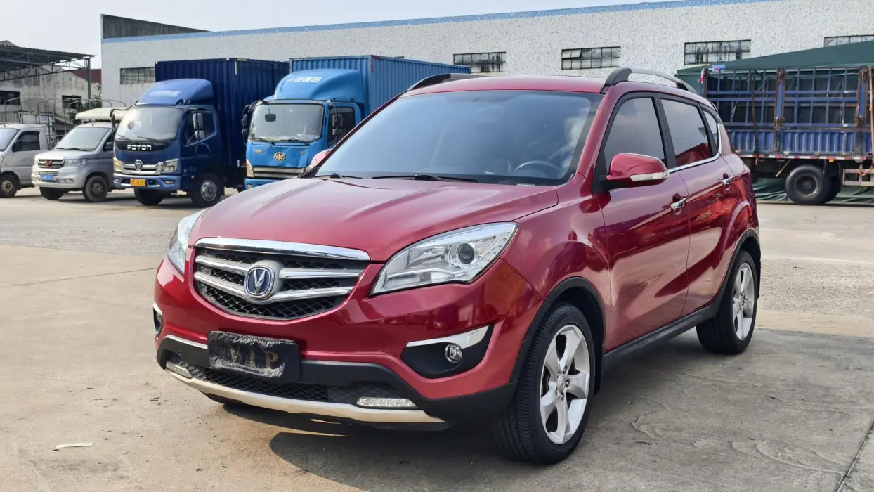Changan CS35 2015 1.6L automatic luxury model National IV