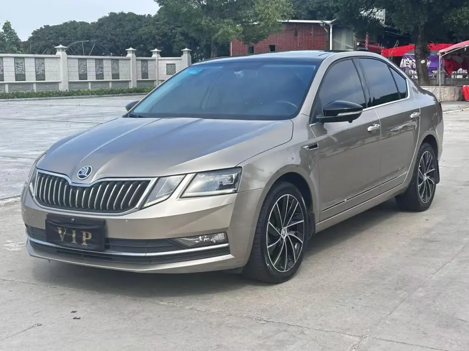 Octavia 2018 TSI280 DSG Ultimate Edition
