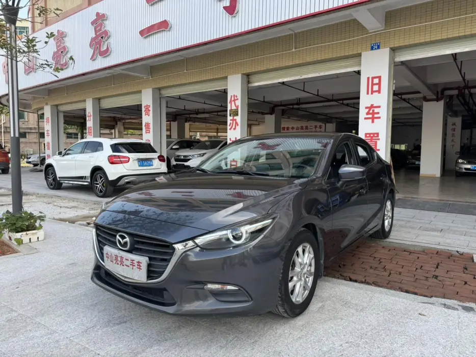 Mazda3 Angkesela 2017 Sedan 1.5L Automatic Comfort Type National VI