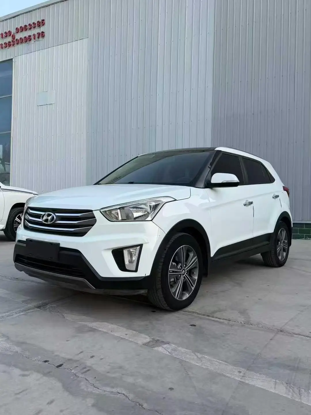 Hyundai ix25 2015 1.6L automatic two-wheel drive premium DLX