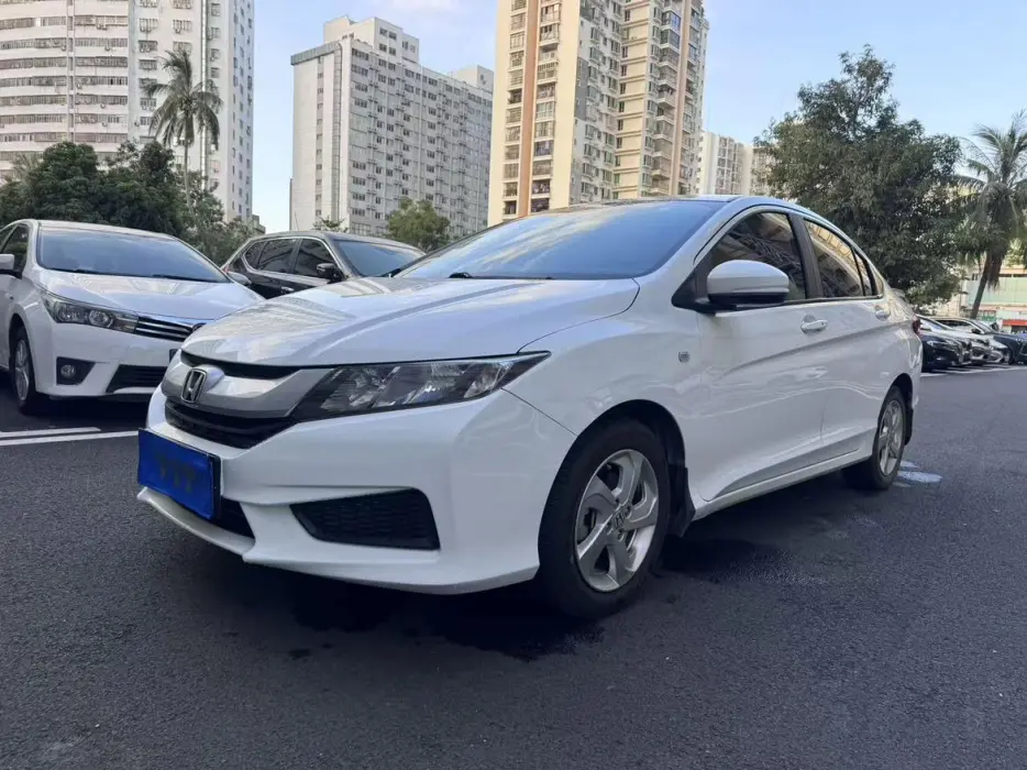 Fengfan 2017 1.5L CVT Elite Edition