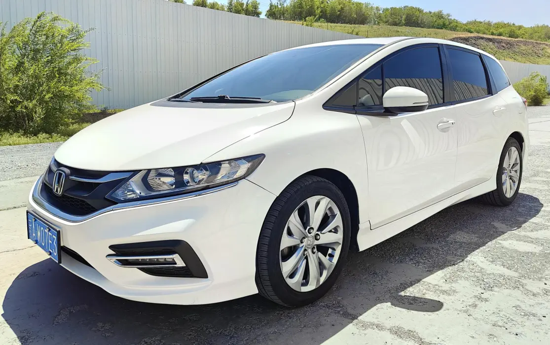 Jade 2017 1.8L automatic comfort version 5 seats