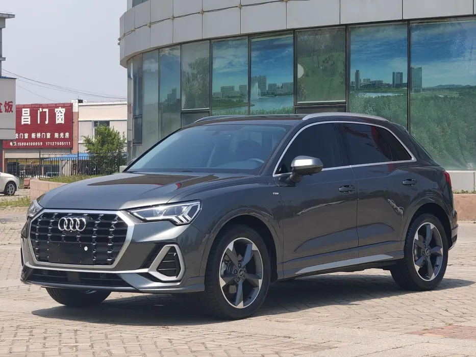 Audi Q3 2023 35 TFSI Fashionable and Dynamic
