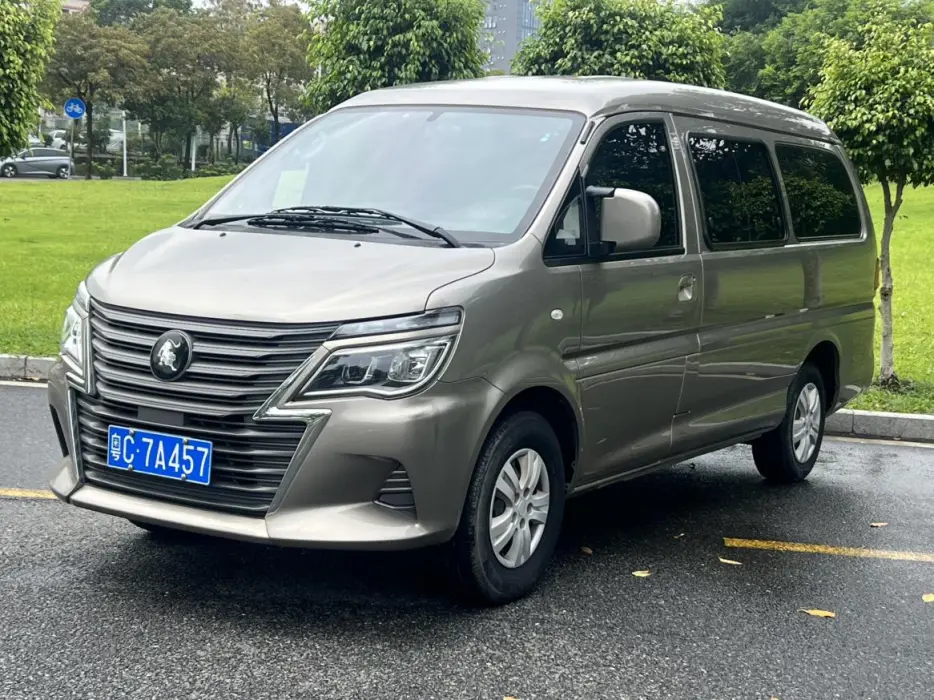 Lingzhi 2023 M5L 1.6L luxury 7-seater