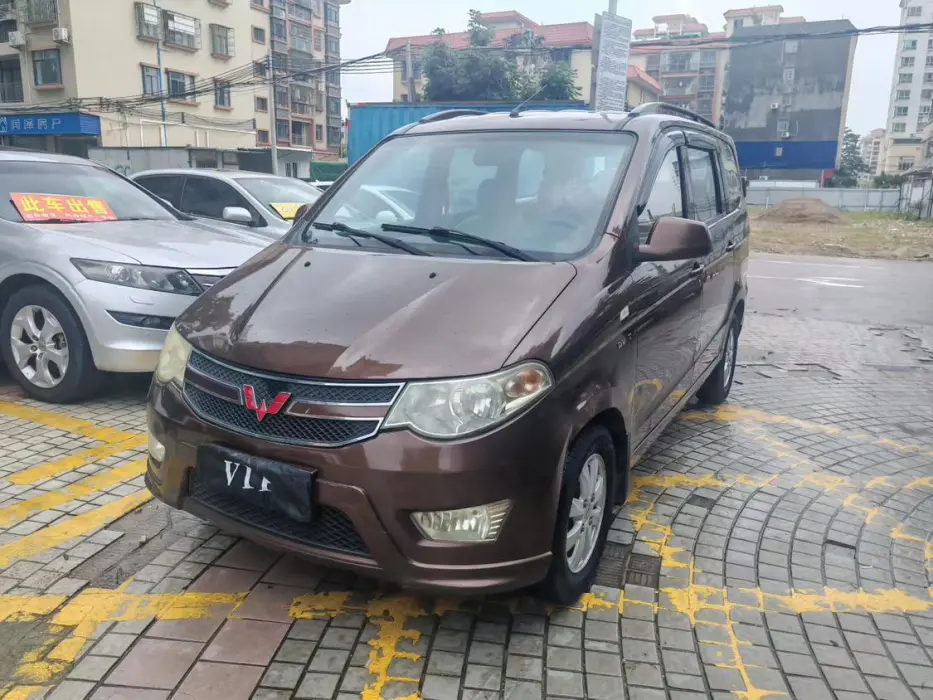 Wuling Hongguang 2016 1.5L S comfort model