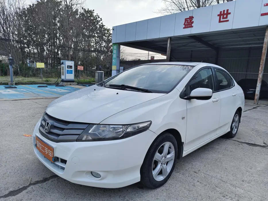 Fengfan Classic 2011 1.5L Automatic Elite Edition