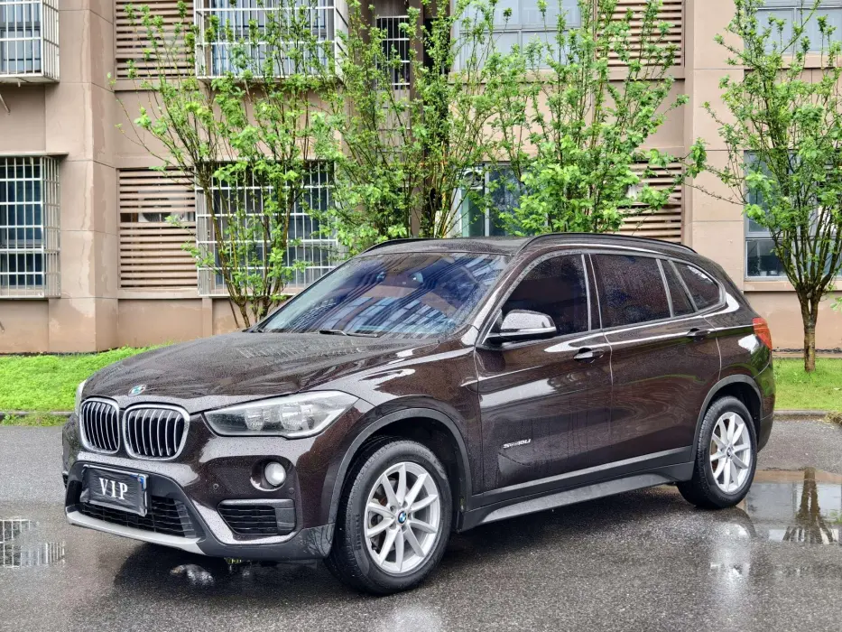 BMW X1 2016 sDrive18Li Fashion Model