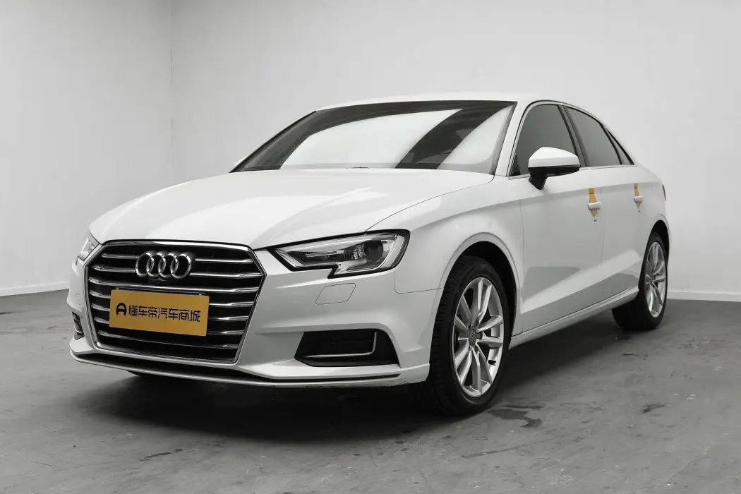 Audi A3 2019 Limousine 35 TFSI Enterprising National V