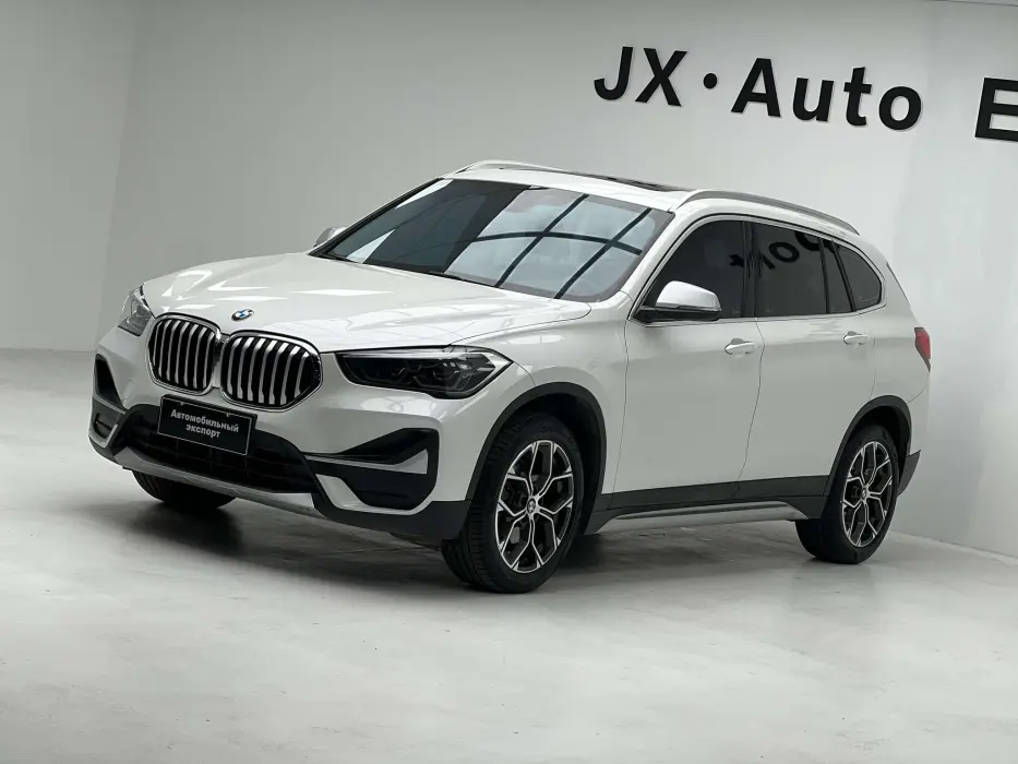 BMW X1 2022 sDrive20Li Fashion Model